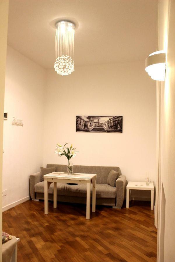 La Dimora Dell'Artista Apartment ปาแลร์โม ภายนอก รูปภาพ